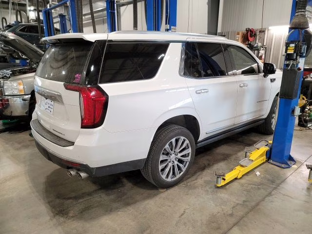 2021 White Frost Tricoat GMC Yukon Denali 4X4 SUV