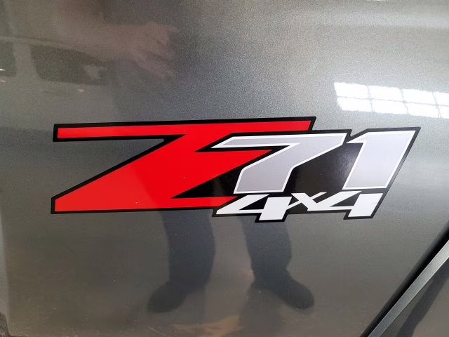 2011 Steel Green Metallic Chevrolet Colorado 2LT 4X4 Truck