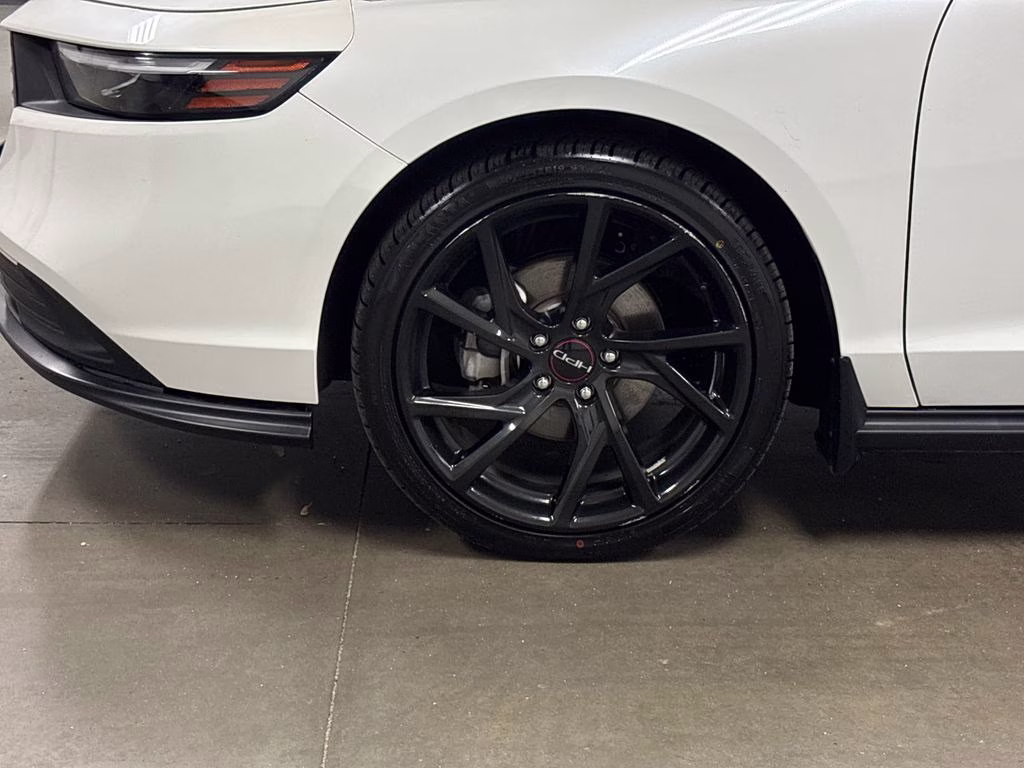 2023 Pearl White Honda Accord LX FWD Sedan