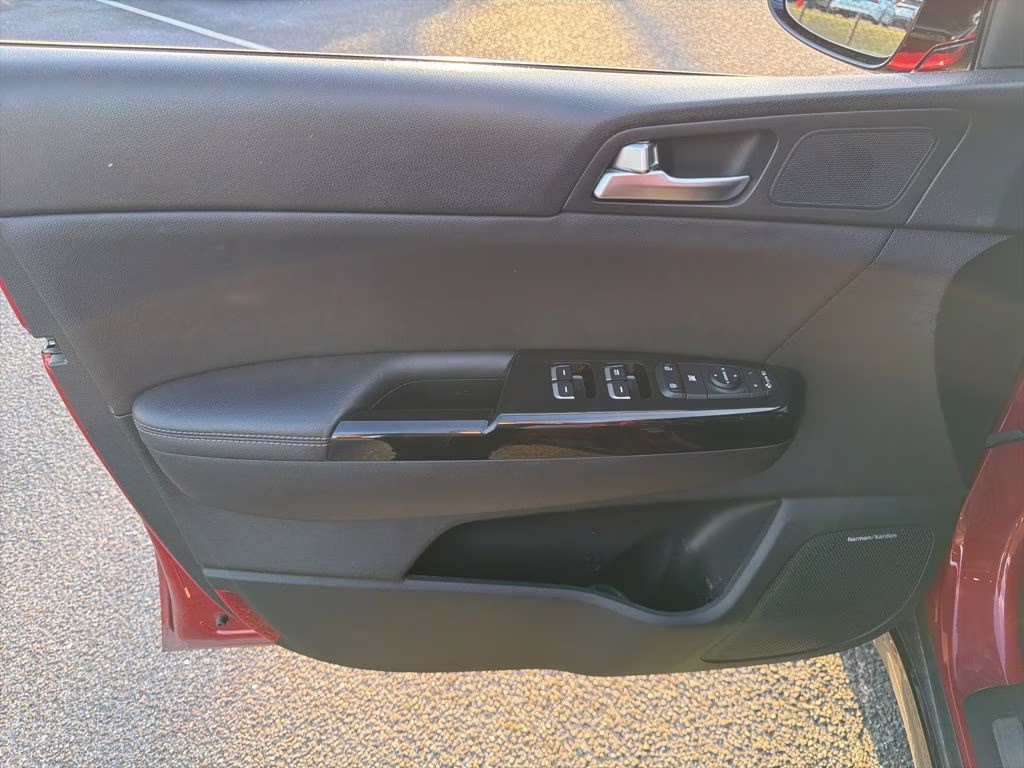 2022 Hyper Red Kia Sportage SX AWD SUV