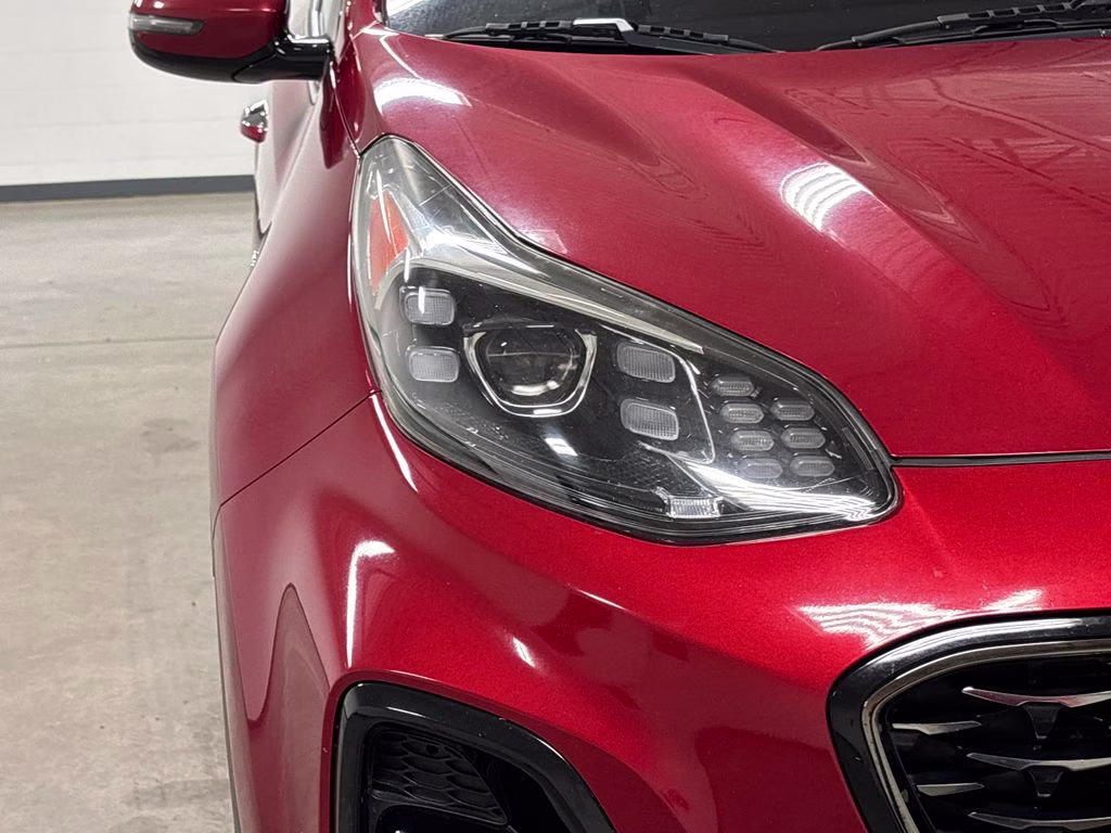 2022 Hyper Red Kia Sportage SX AWD SUV