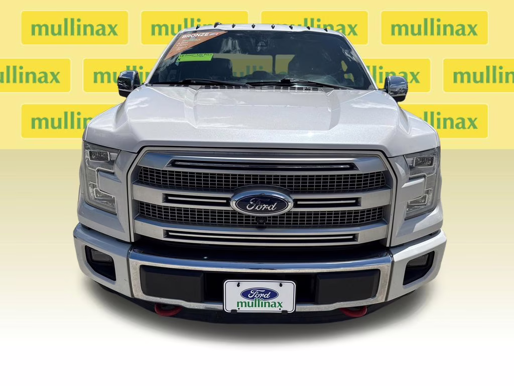 2015 White Platinum Metallic Tri-Coat Ford F-150 Platinum 4X4 Truck