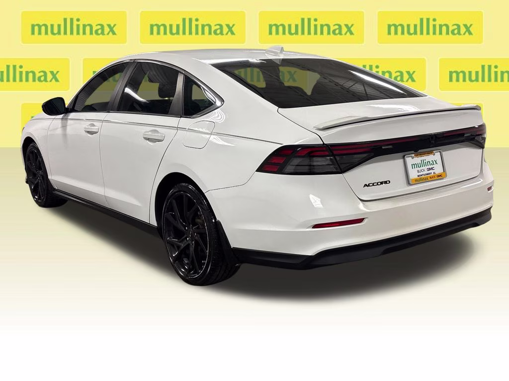 2023 Pearl White Honda Accord LX FWD Sedan