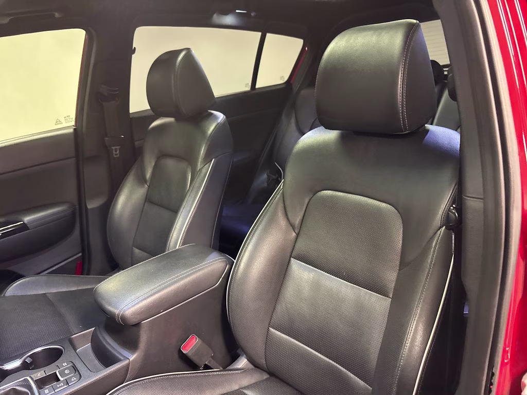 2022 Hyper Red Kia Sportage SX AWD SUV