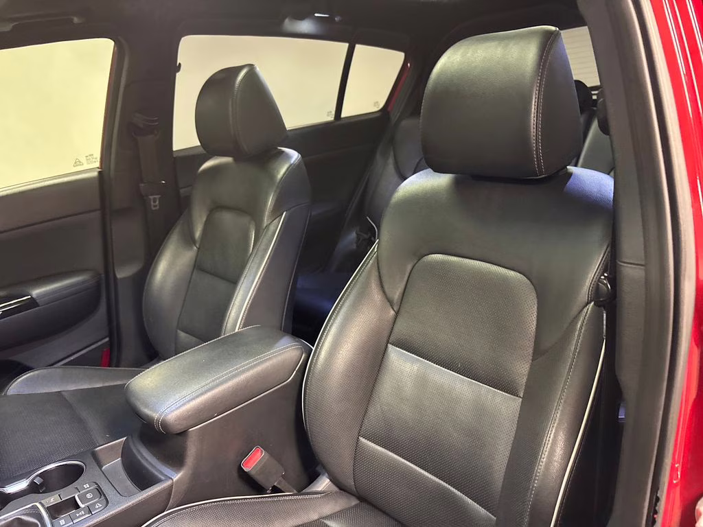 2022 Hyper Red Kia Sportage SX AWD SUV