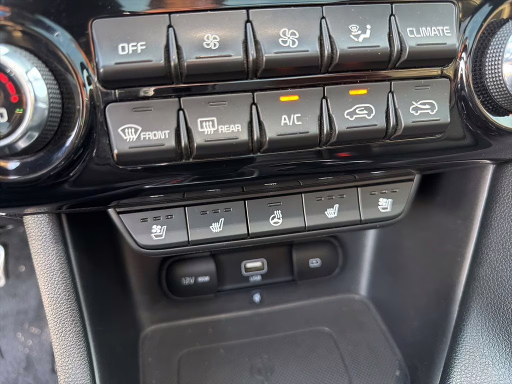 2022 Hyper Red Kia Sportage SX AWD SUV