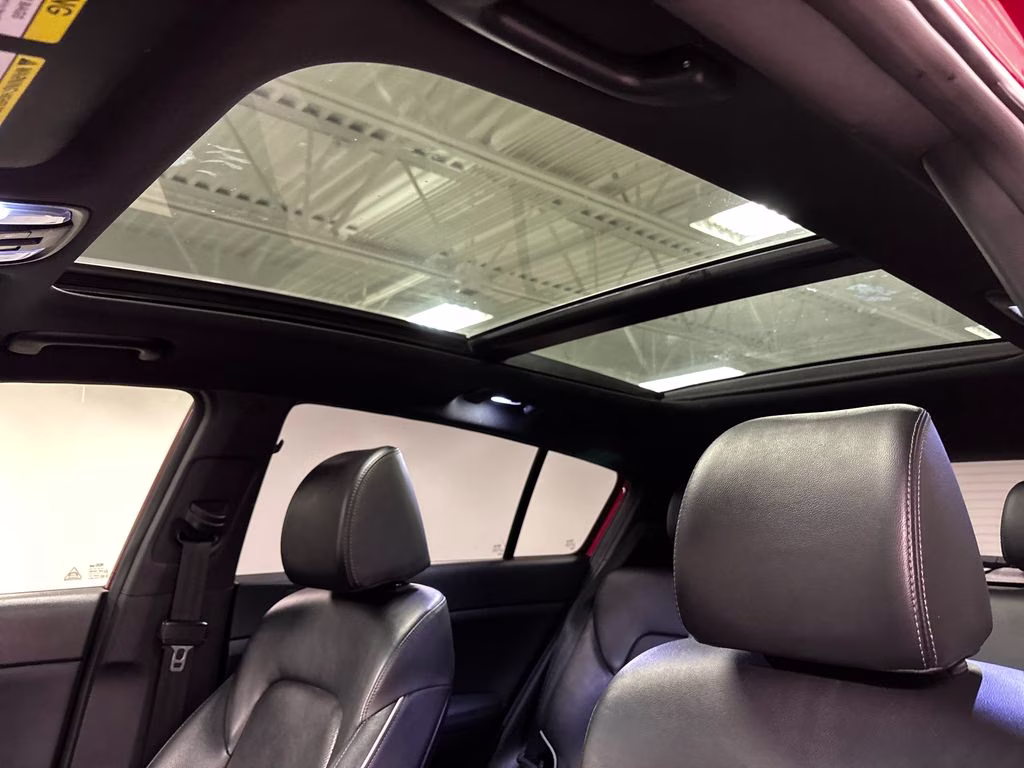 2022 Hyper Red Kia Sportage SX AWD SUV