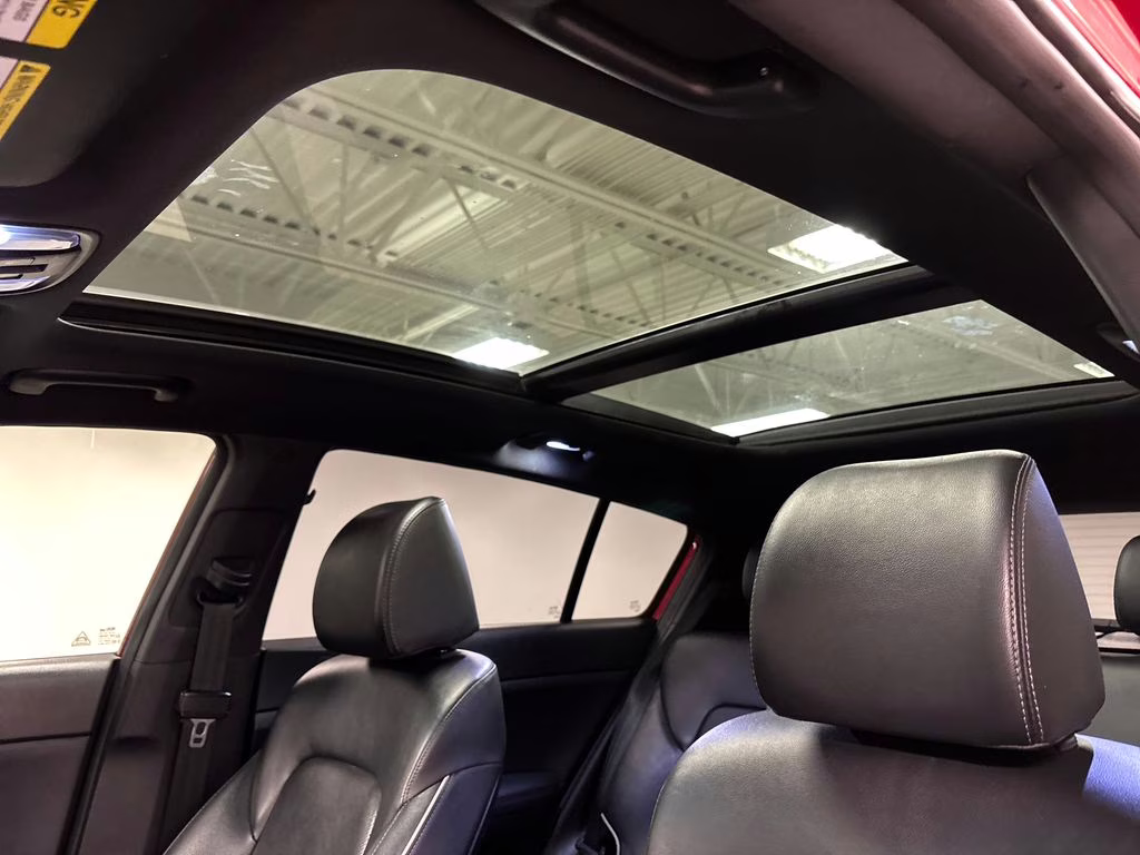 2022 Hyper Red Kia Sportage SX AWD SUV