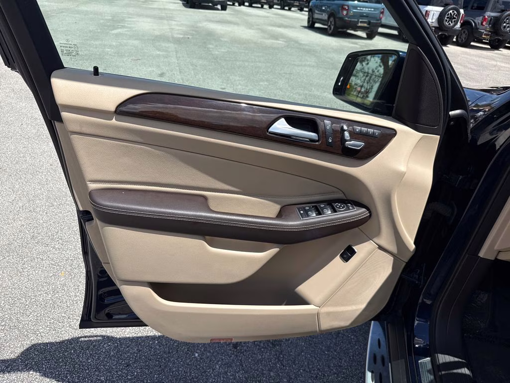 2016 Lunar Blue Metallic Mercedes-Benz GLE GLE 350 AWD SUV