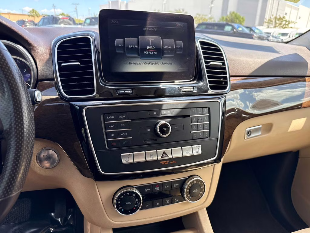 2016 Lunar Blue Metallic Mercedes-Benz GLE GLE 350 AWD SUV