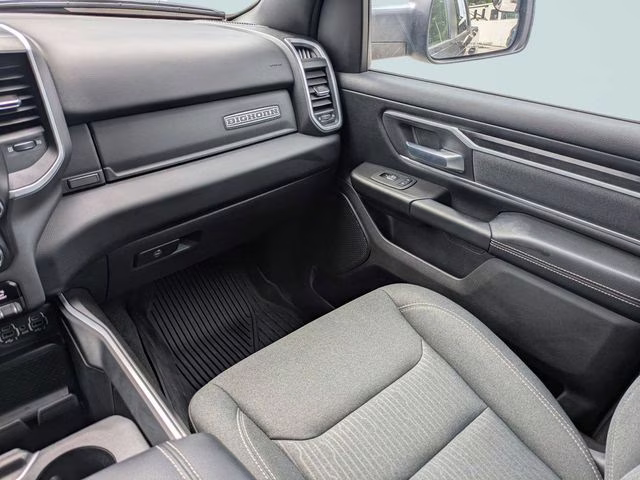 2022 Granite Crystal Metallic Clearcoat Ram 1500 Big Horn/Lone Star 4X4 Truck