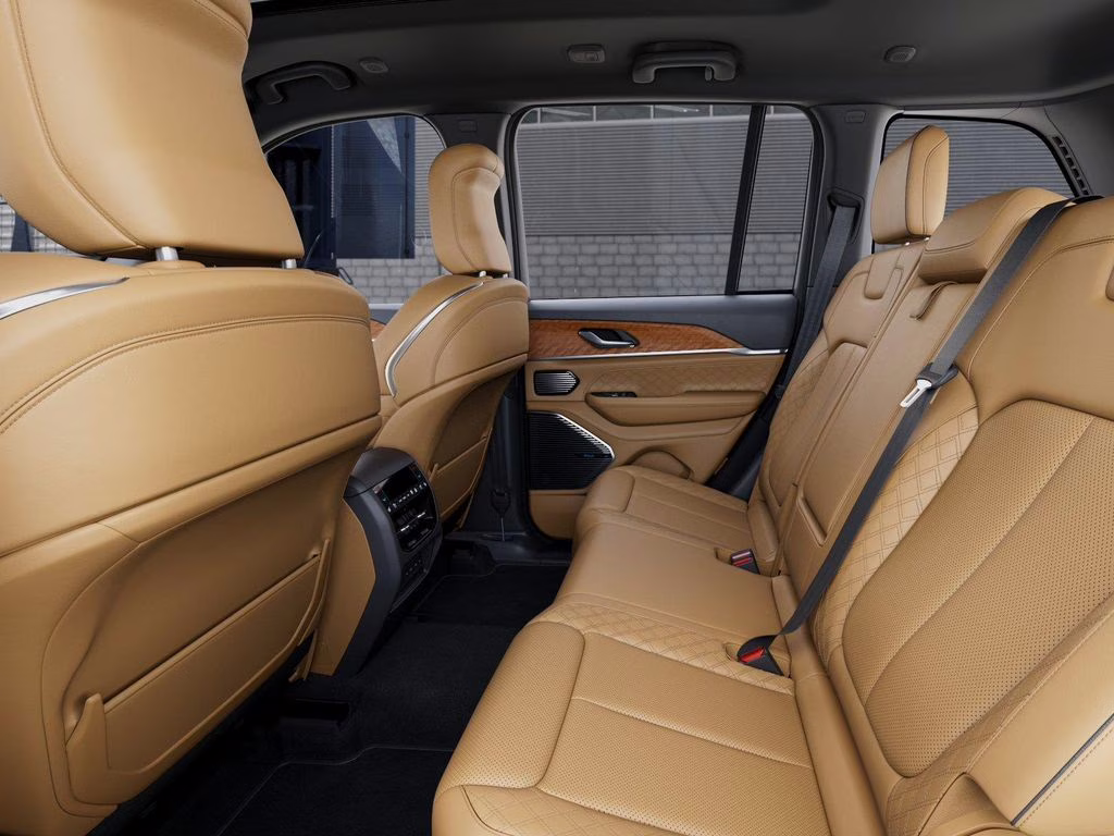 2026 Bright White Clearcoat Jeep Grand Cherokee Summit 4X4 SUV