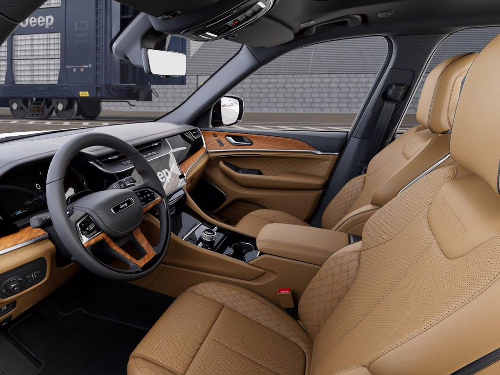 2026 Diamond Black Crystal Pearlcoat Jeep Grand Cherokee Summit 4X4 SUV