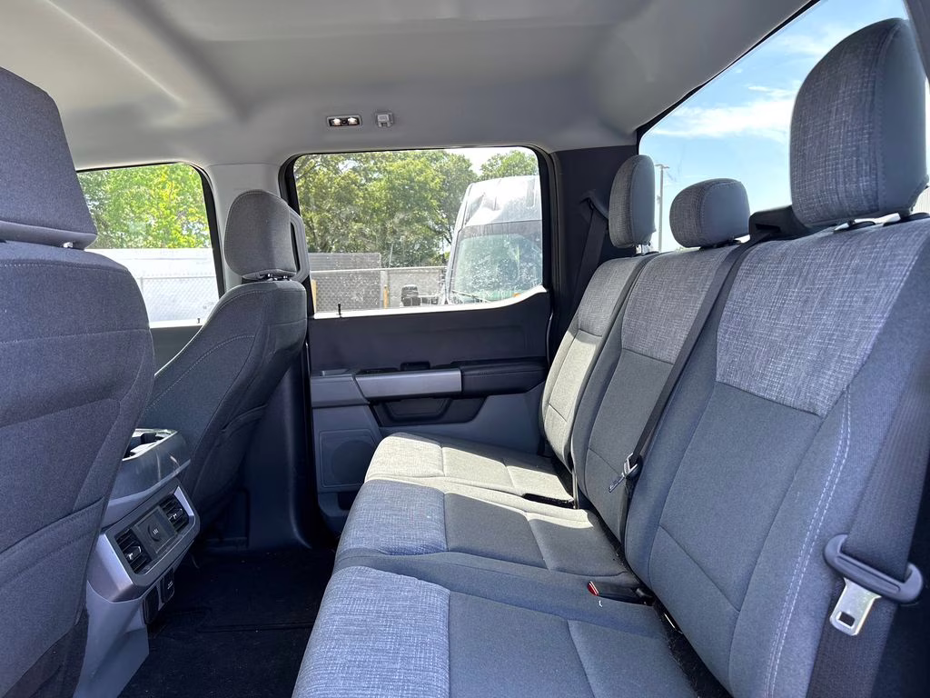 2024 Carbonized Gray Metallic Ford Super Duty F-250 SRW XLT 4X4 Truck