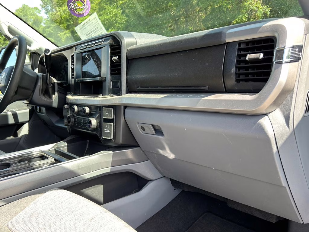 2024 Carbonized Gray Metallic Ford Super Duty F-250 SRW XLT 4X4 Truck