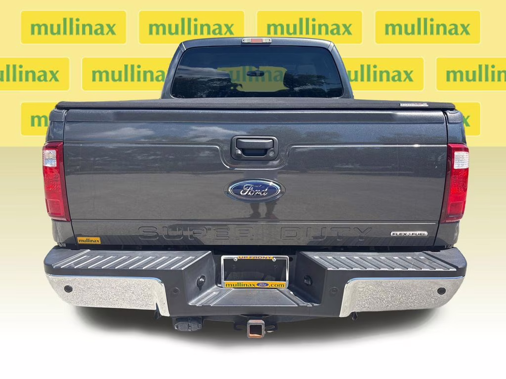 2016 Magnetic Metallic Ford Super Duty F-250 SRW XLT 4X4 Truck