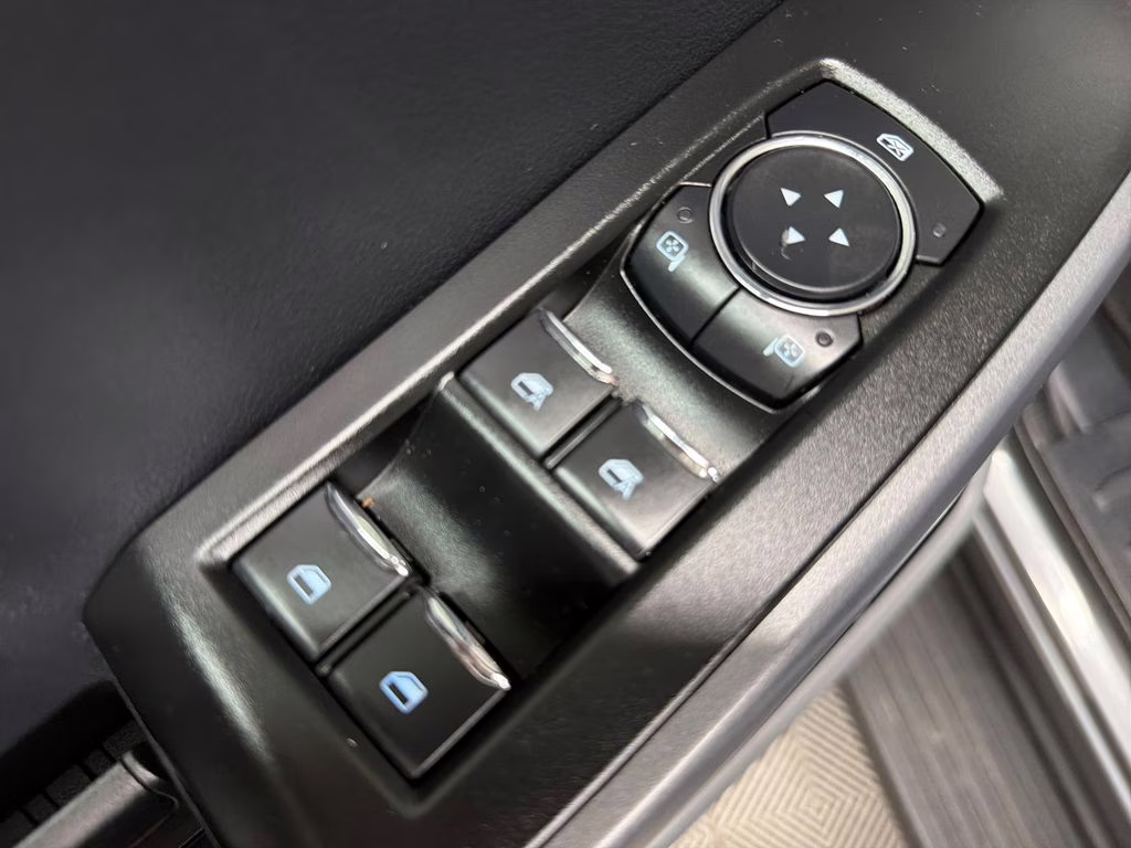 2024 Carbonized Gray Metallic Ford Super Duty F-250 SRW XLT 4X4 Truck