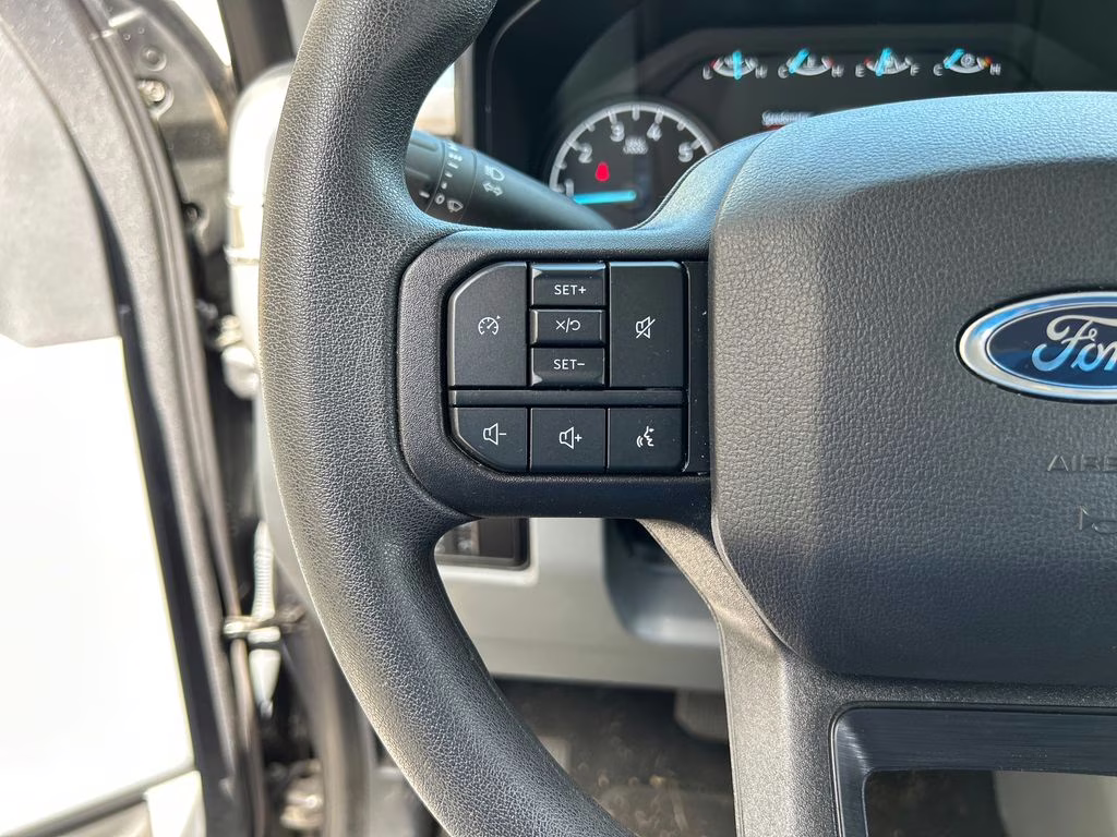 2024 Carbonized Gray Metallic Ford Super Duty F-250 SRW XLT 4X4 Truck