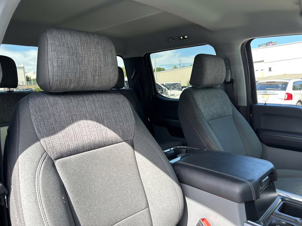 2024 Carbonized Gray Metallic Ford Super Duty F-250 SRW XLT 4X4 Truck