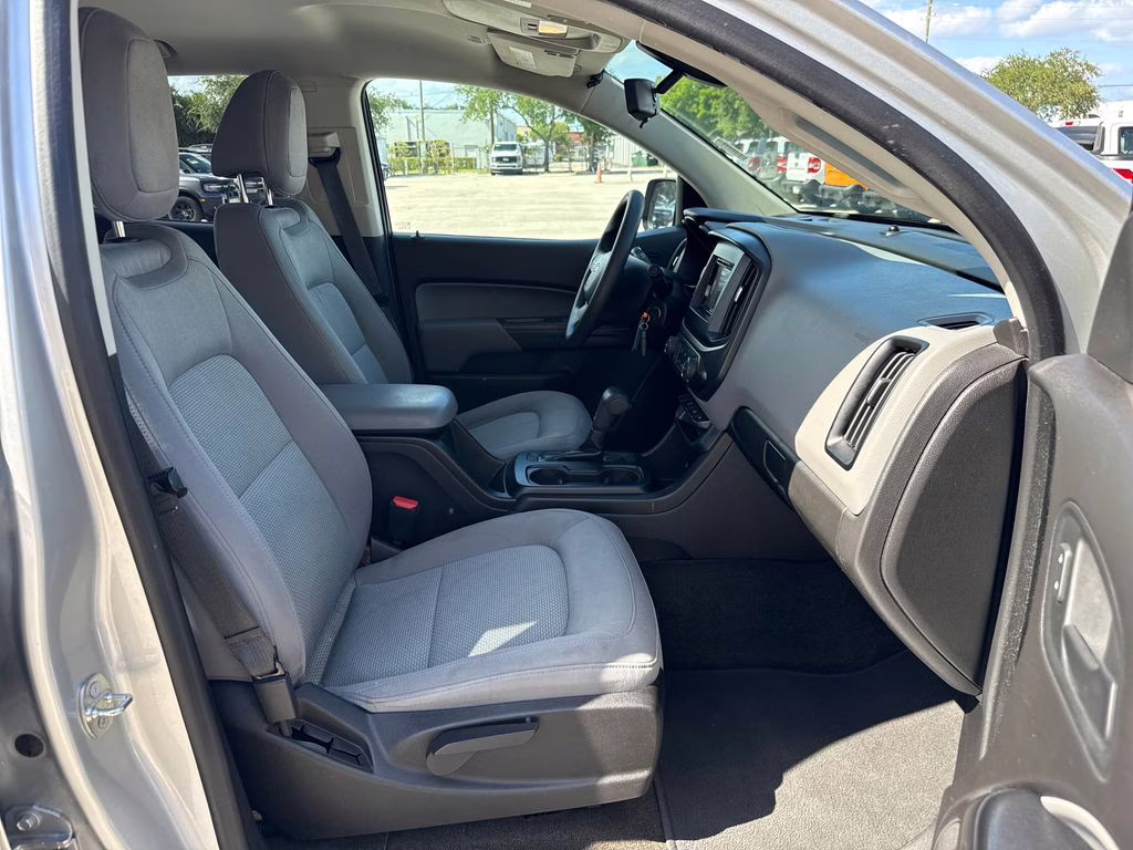 2017 Silver Ice Metallic Chevrolet Colorado Work Truck RWD Truck