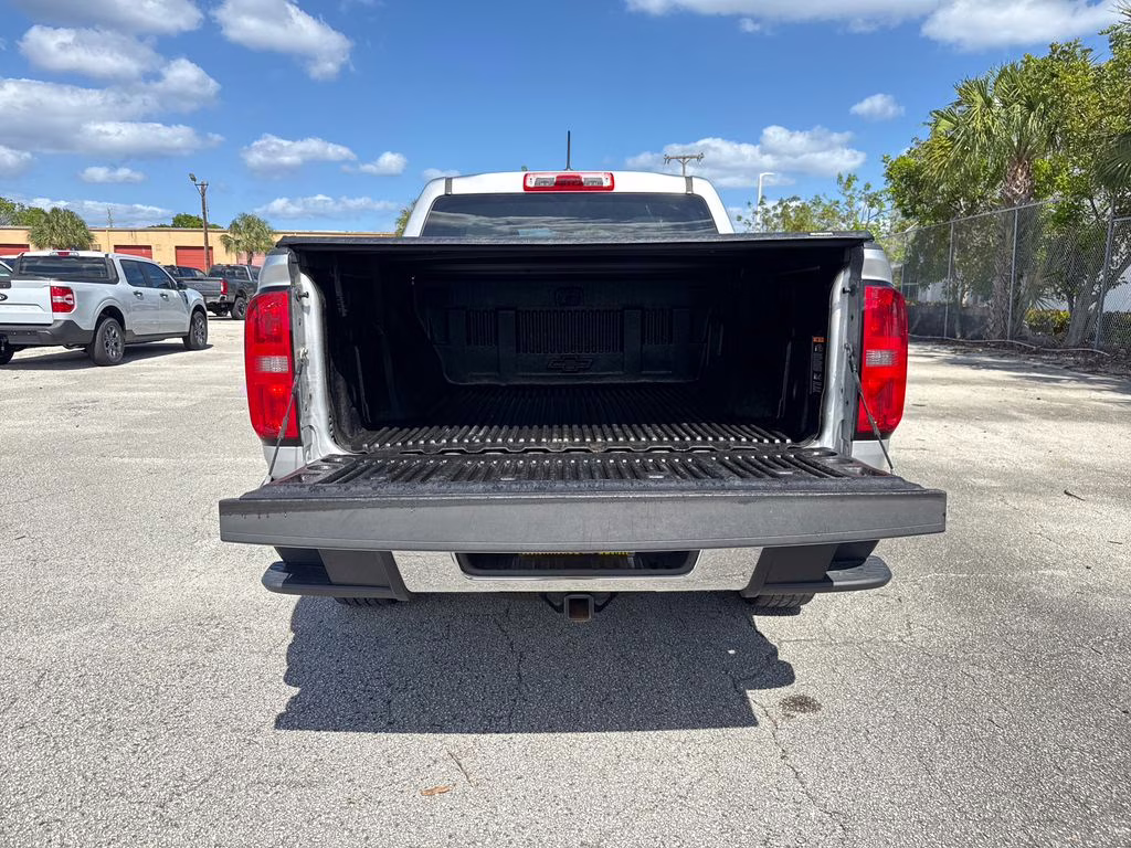 2017 Silver Ice Metallic Chevrolet Colorado Work Truck RWD Truck
