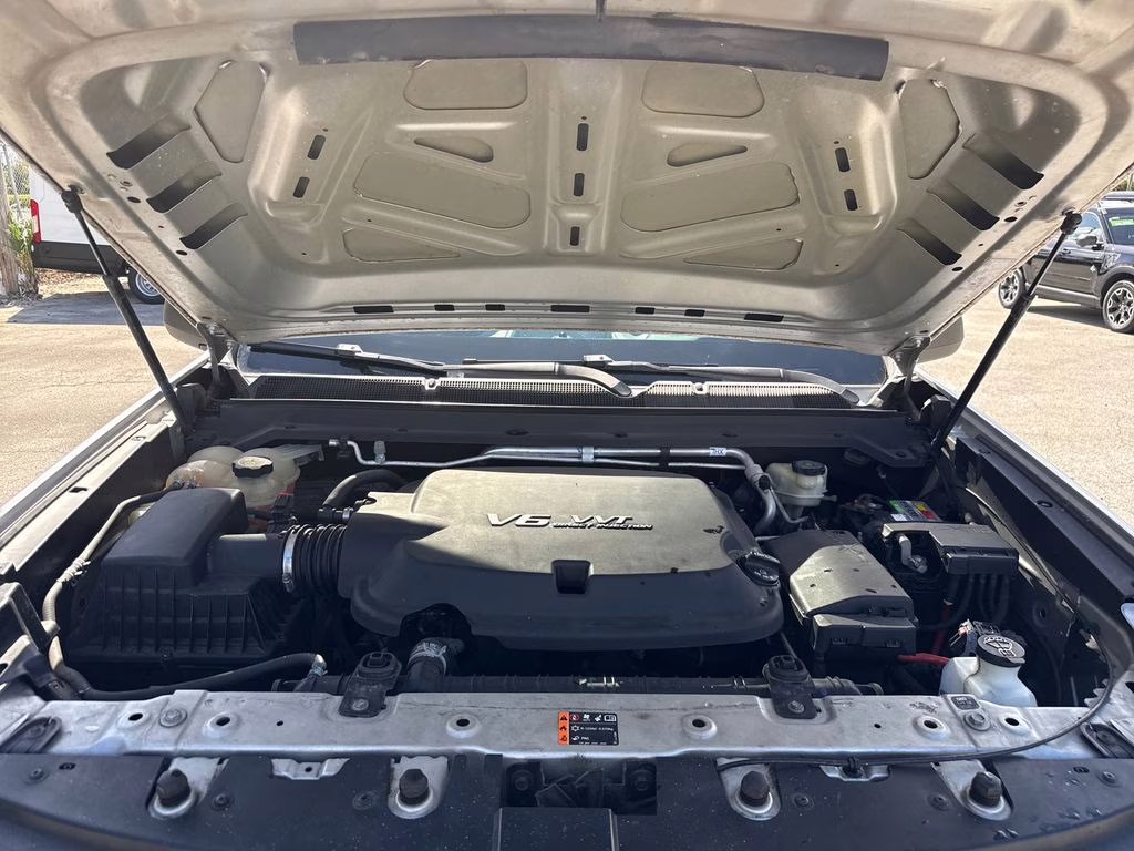 2017 Silver Ice Metallic Chevrolet Colorado Work Truck RWD Truck