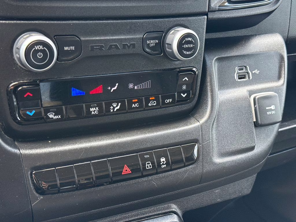 2023 Bright White Clearcoat Ram ProMaster 2500 Base FWD Van