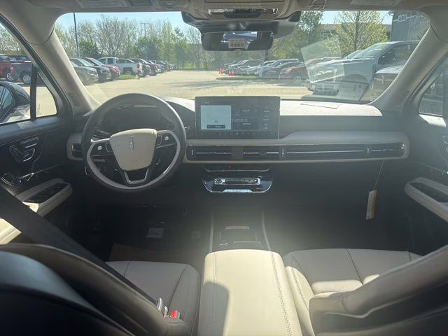2026 White Metallic Lincoln Corsair Reserve AWD SUV