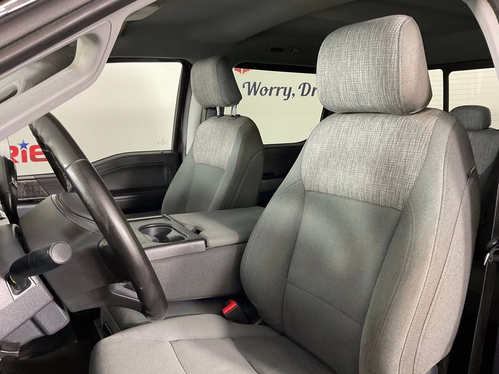 2023 Black Metallic Ford F-150 XLT 4X4 Truck