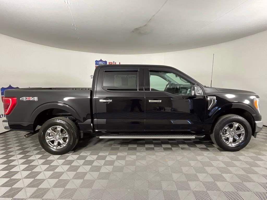 2023 Black Metallic Ford F-150 XLT 4X4 Truck