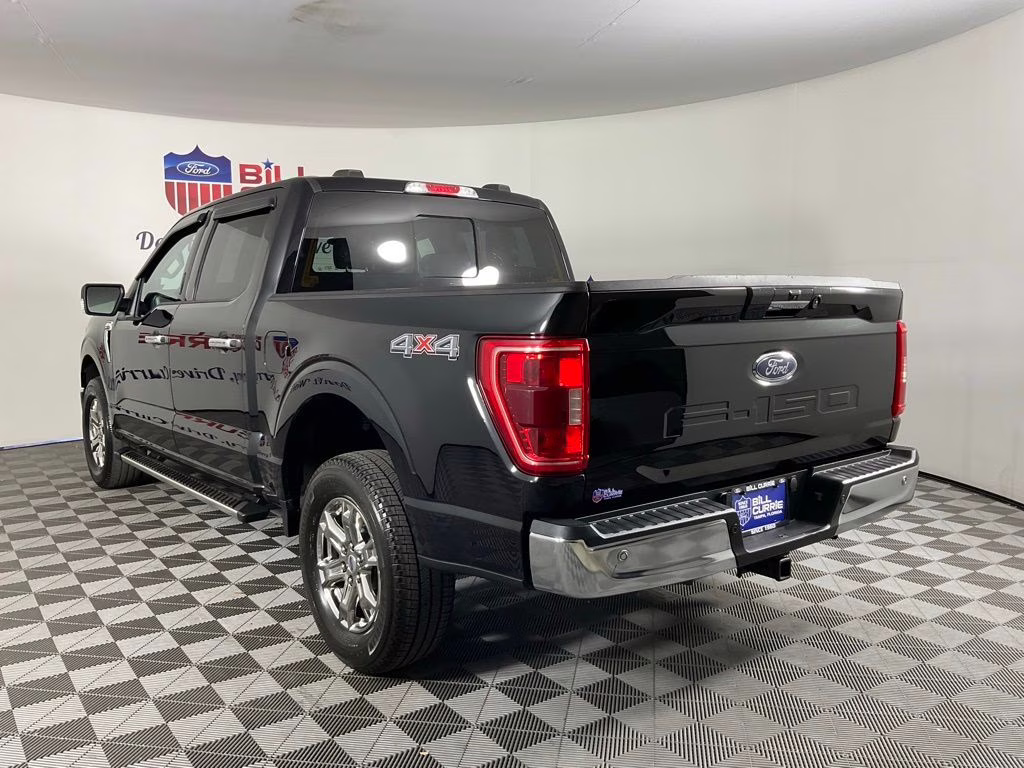 2023 Black Metallic Ford F-150 XLT 4X4 Truck
