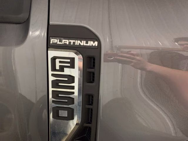 2023 Carbonized Gray Metallic Ford Super Duty F-250 SRW Platinum 4X4 Truck