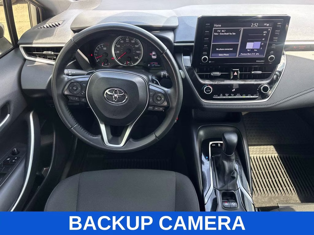 2022 Classic Silver Metallic Toyota Corolla SE FWD Sedan