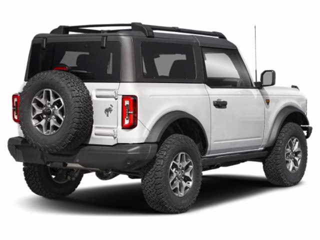 2026 Oxford White Ford Bronco Badlands FWD SUV