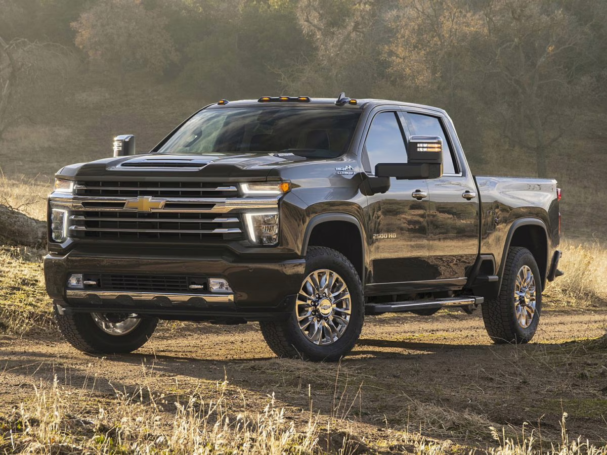 2023 Iridescent Pearl Tricoat Chevrolet Silverado 2500HD High Country 4X4 Truck