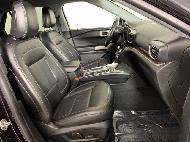 2022 Agate Black Metallic Ford Explorer Limited 4X4 SUV