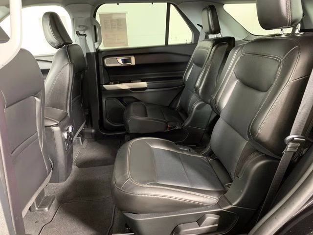2022 Agate Black Metallic Ford Explorer Limited 4X4 SUV