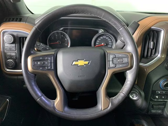 2023 Iridescent Pearl Tricoat Chevrolet Silverado 2500HD High Country 4X4 Truck