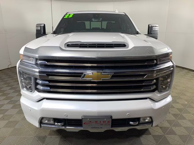 2023 Iridescent Pearl Tricoat Chevrolet Silverado 2500HD High Country 4X4 Truck