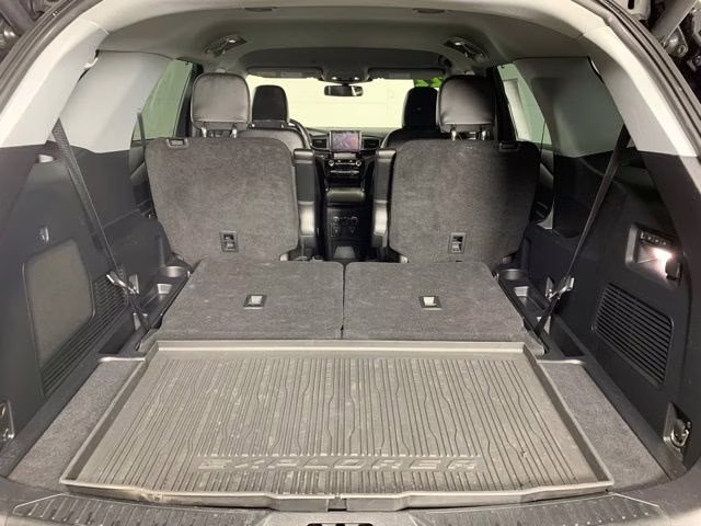 2022 Agate Black Metallic Ford Explorer Limited 4X4 SUV