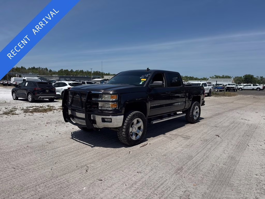 2015 Tungsten Metallic Chevrolet Silverado 1500 LT LT2 4X4 Truck