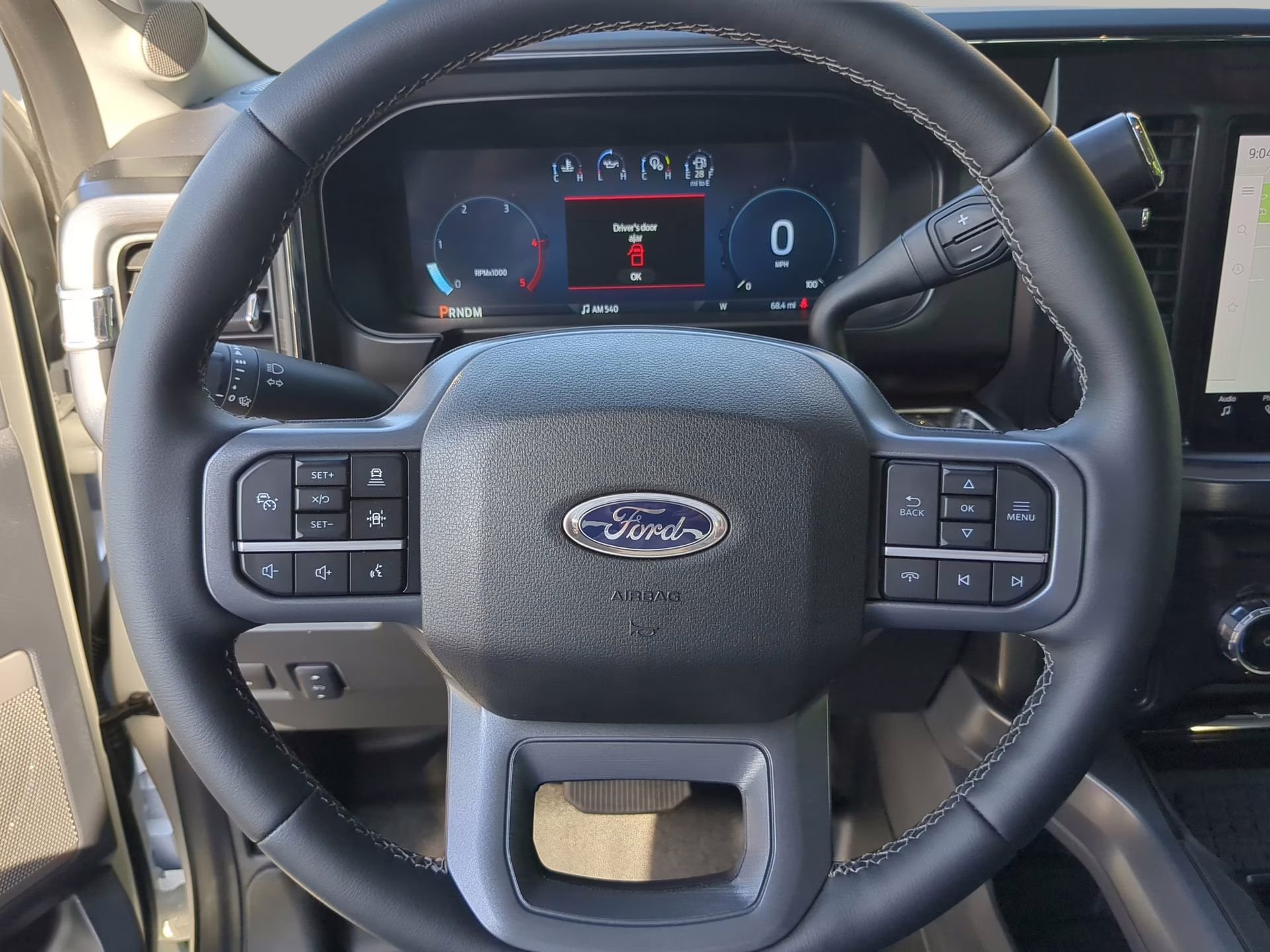 2026 Star White Metallic Tri-Coat Ford Super Duty F-250 SRW LARIAT Crew Cab Pickup 4X4 Truck