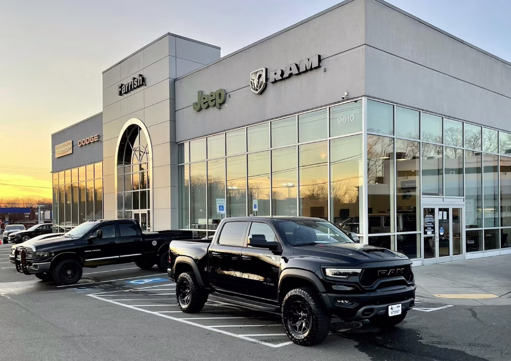 2022 Desert Sand Metallic GMC Canyon Elevation RWD Truck