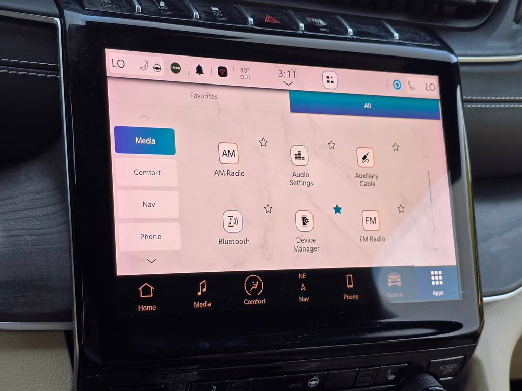 2023 Rocky Mountain Pearlcoat Jeep Grand Cherokee L Limited 4X4 SUV