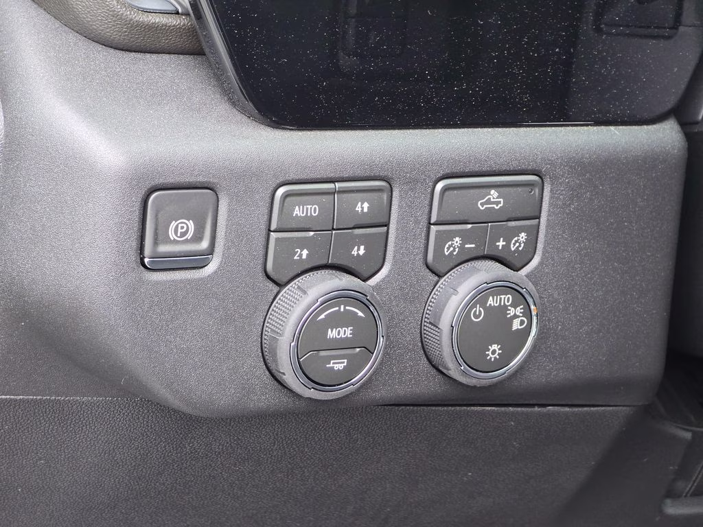 2026 Sterling Gray Metallic Chevrolet Silverado 1500 LT 4X4 Truck
