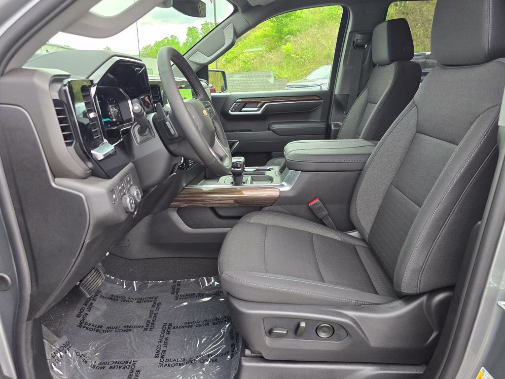 2026 Sterling Gray Metallic Chevrolet Silverado 1500 LT 4X4 Truck