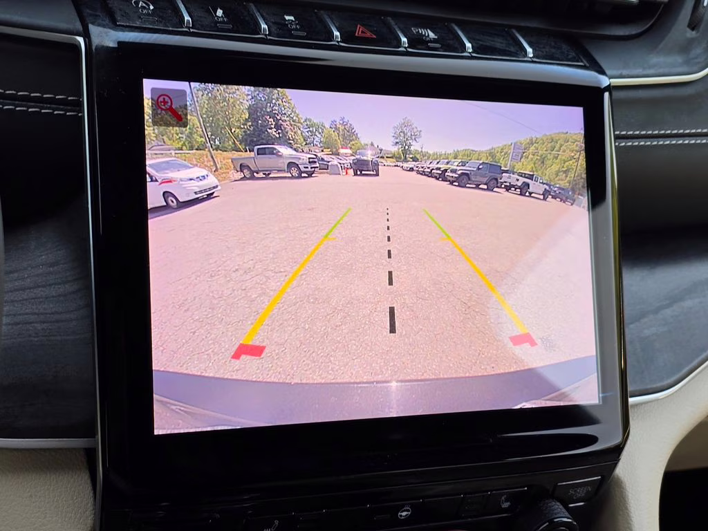 2023 Rocky Mountain Pearlcoat Jeep Grand Cherokee L Limited 4X4 SUV