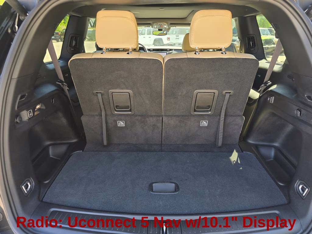 2023 Rocky Mountain Pearlcoat Jeep Grand Cherokee L Limited 4X4 SUV