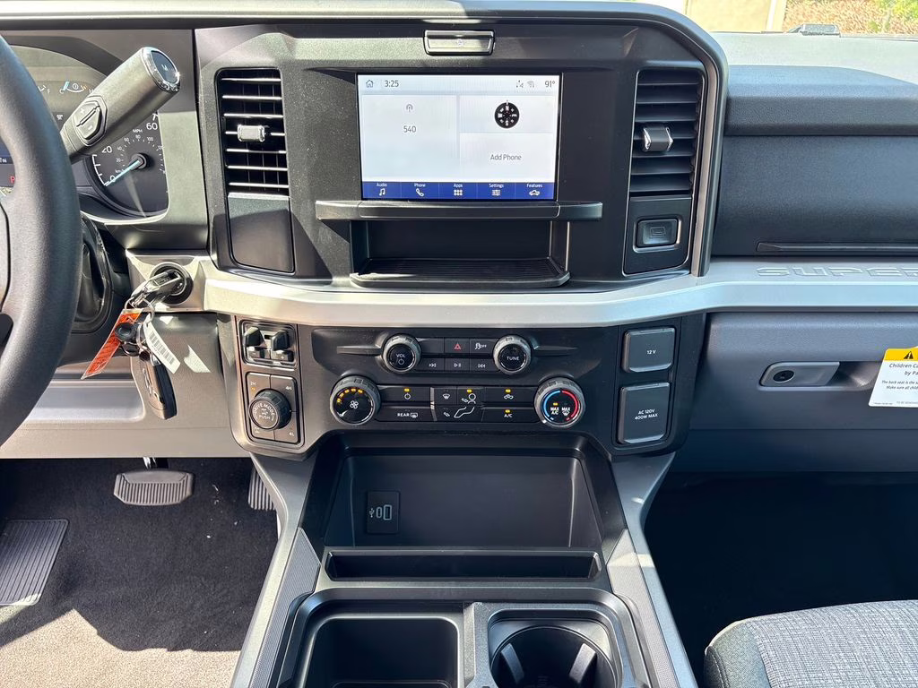 2026 Oxford White Ford Super Duty F-250 SRW XLT 4X4 Truck
