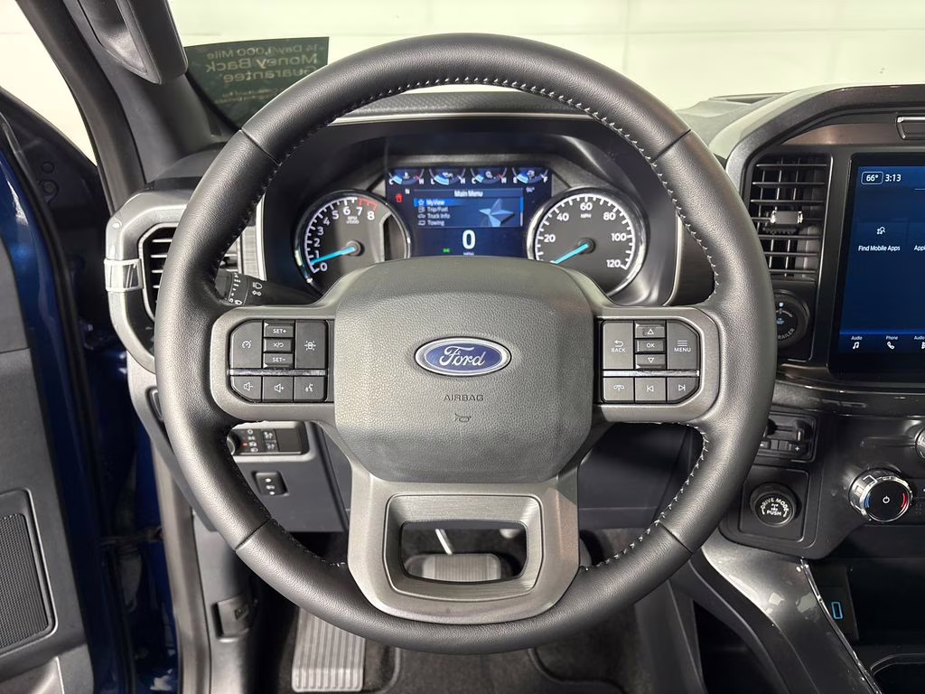 2022 Blue Metallic Ford F-150 XLT RWD Truck
